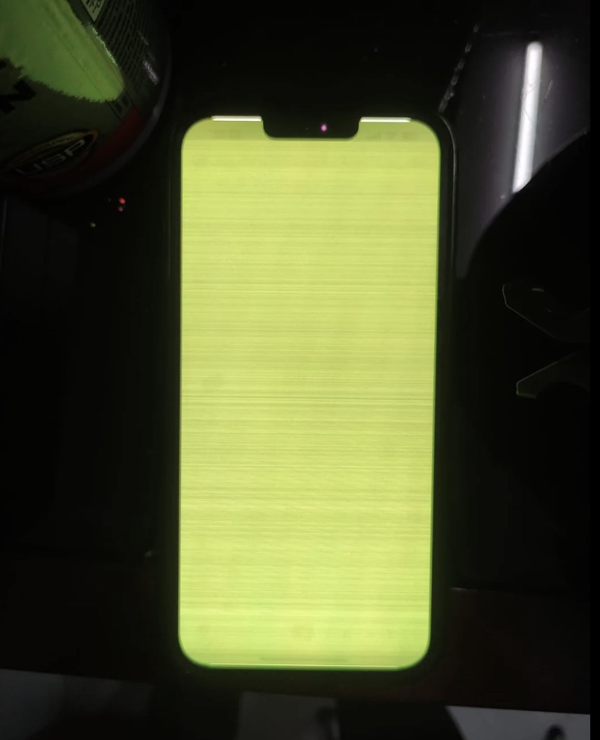 iPhone13Pro綠屏維修 iPhone13ProMax白屏綠屏維修 台中iPhone維修
