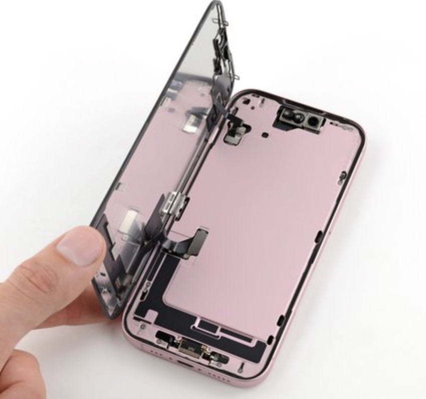 台中 iPhone 15 螢幕破裂更換案例｜北屯 Apple 手機維修 台中apple維修